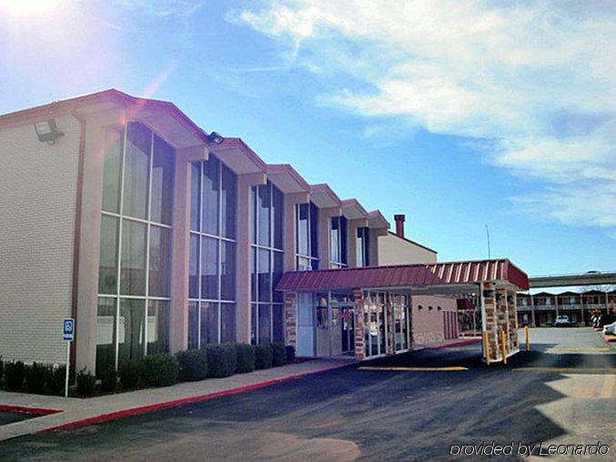 Delux Inn Wichita Falls Servicios foto